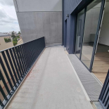 APPARTEMENT GARE T5 duplex de 96,98 m2 avec balcon et parking. APPARTEMENT GARE T5 duplex de 96,98 m2 avec balcon et parking.