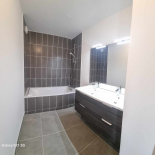 APPARTEMENT GARE T5 duplex de 96,98 m2 avec balcon et parking. APPARTEMENT GARE T5 duplex de 96,98 m2 avec balcon et parking.