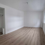APPARTEMENT GARE T5 duplex de 96,98 m2 avec balcon et parking. APPARTEMENT GARE T5 duplex de 96,98 m2 avec balcon et parking.